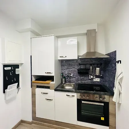 Apartman Wellness-apartment Seefeld And Chill Im Zentrum Mit Pool, Sauna Und Netflix For Free *