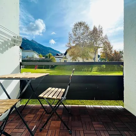 Wellness-apartment Seefeld And Chill Im Zentrum Mit Pool, Sauna Und Netflix For Free Апартаменты