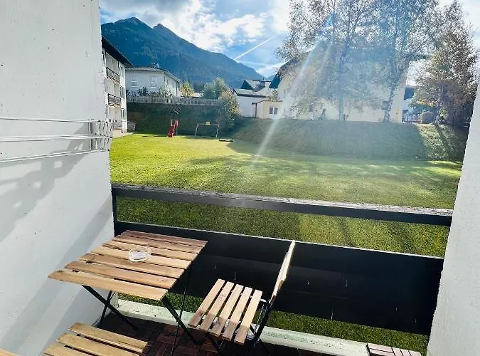Wellness-apartment Seefeld And Chill Im Zentrum Mit Pool, Sauna Und Netflix For Free *