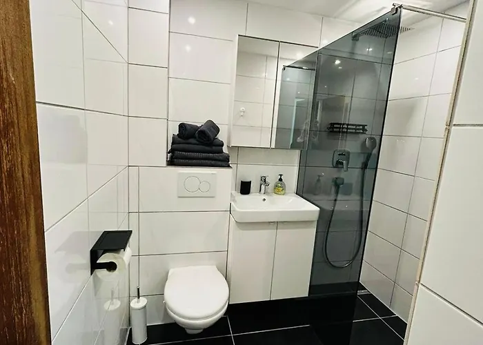 Wellness-apartment Seefeld And Chill Im Zentrum Mit Pool, Sauna Und Netflix For Free * Зеефельд в Тироле